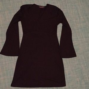 Black Bell-Sleeved knit dress